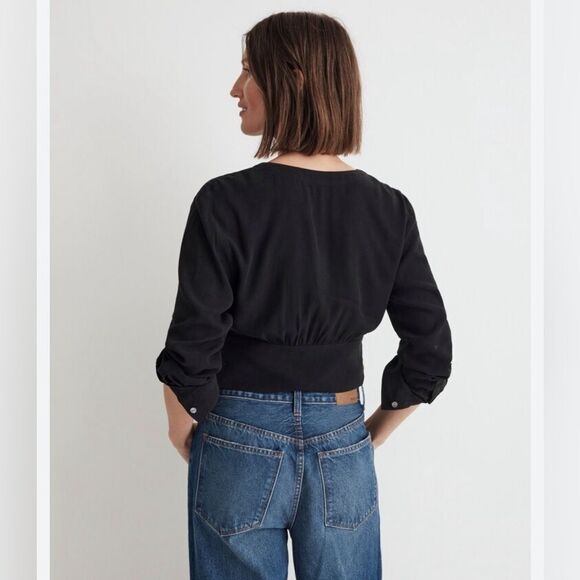 Madewell v-neck button front shirt black - Picture 2 of 6